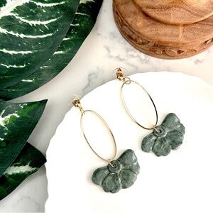 2/$30🌵 Carved Stone Style Green Floral Earrings Gold Oval Hoop Boho Jewelry NEW